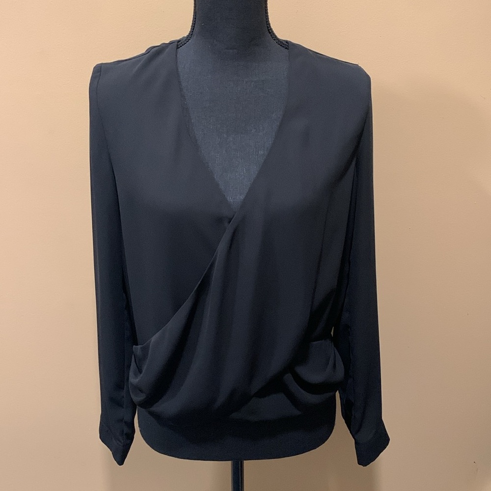 Do+Be Black V-Neck faux wrap Long Sleeve Blouse Size Medium